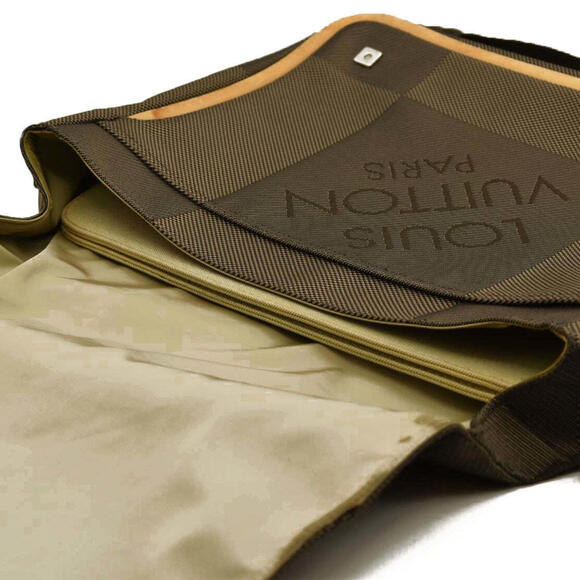 Louis Vuitton  Damier Geant Messenger Bag Terre - Picture 13 of 15